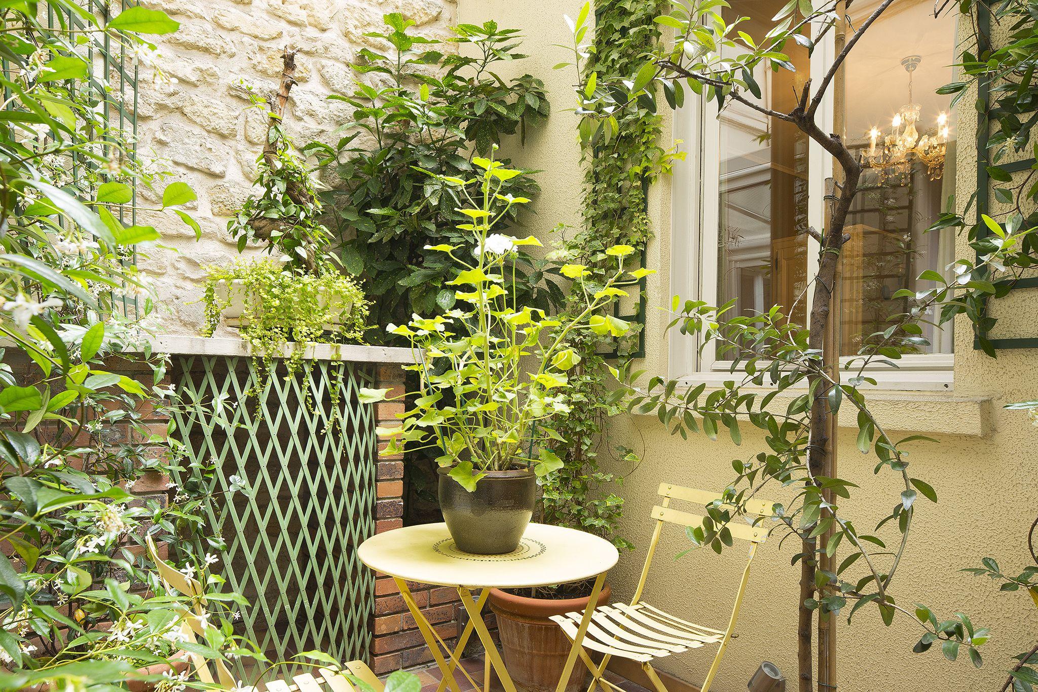 De La Tour Eiffel 2*